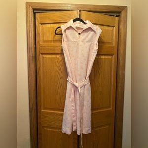 Vintage sleeveless with collar